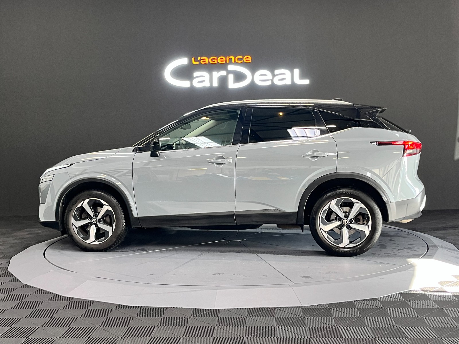 Photo véhicule NISSAN QASHQAI 2021