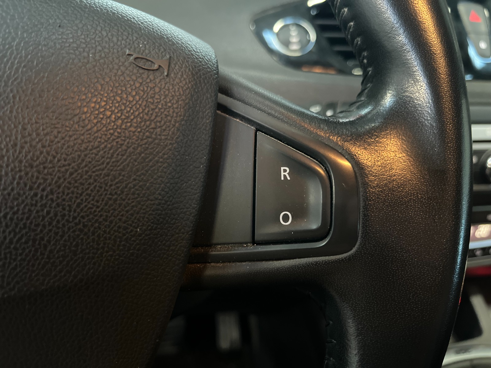 Photo véhicule RENAULT GRAND SCENIC III