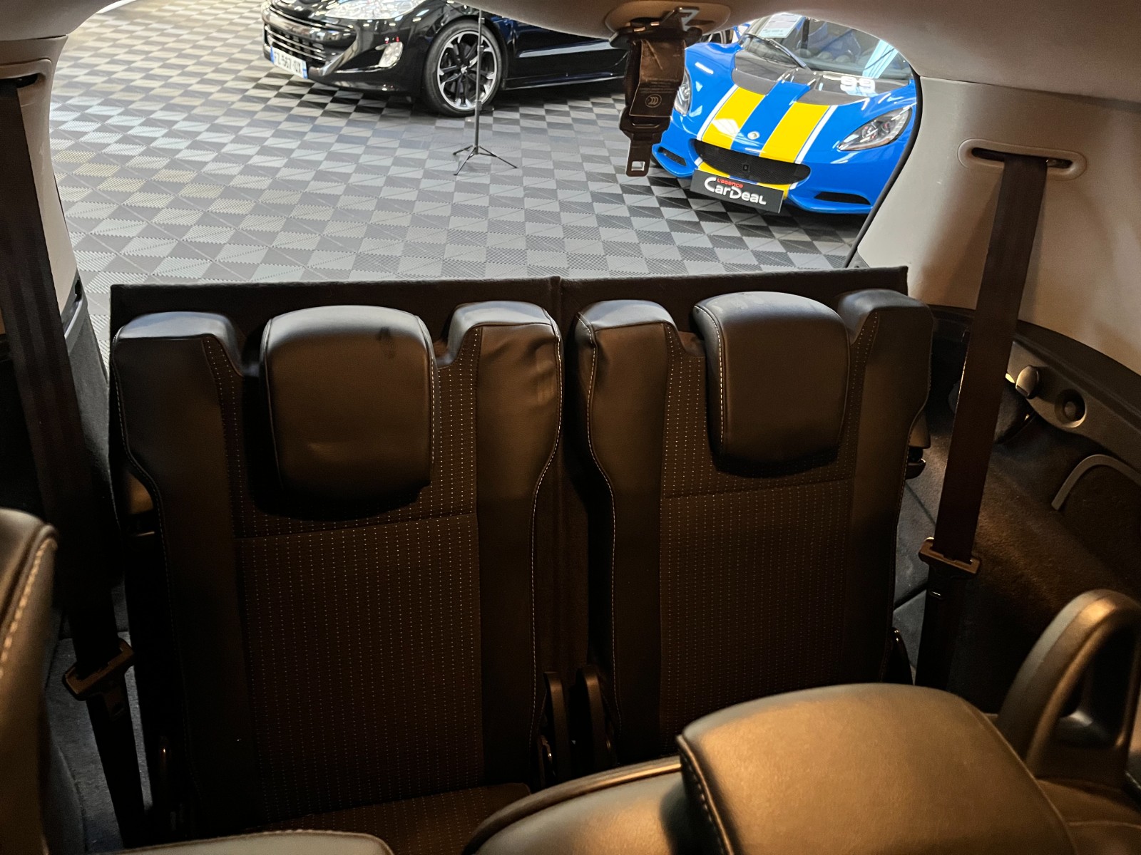 Photo véhicule RENAULT GRAND SCENIC III