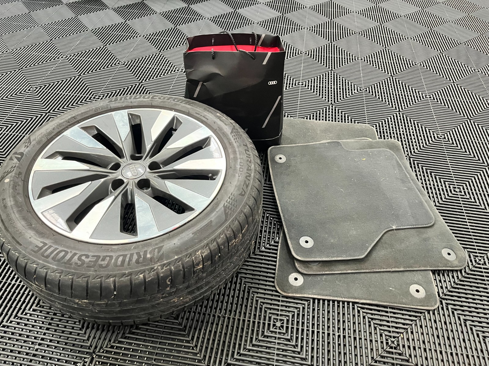 Photo véhicule AUDI A6 AVANT