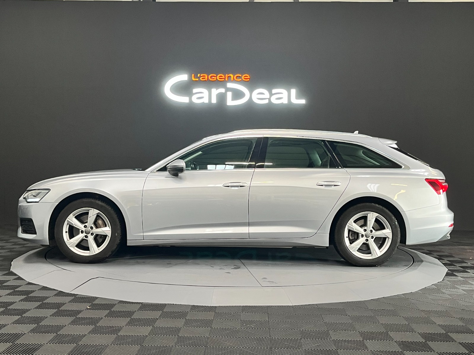 Photo véhicule AUDI A6 AVANT