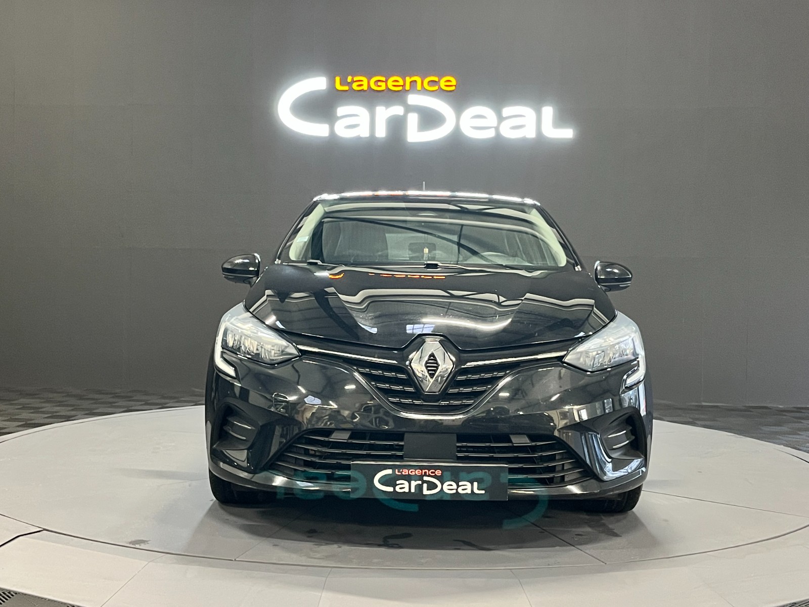 Photo véhicule RENAULT CLIO V