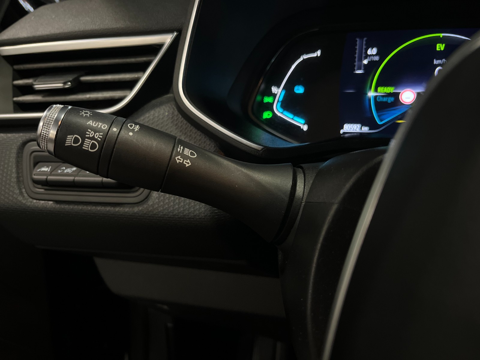 Photo véhicule RENAULT CLIO V