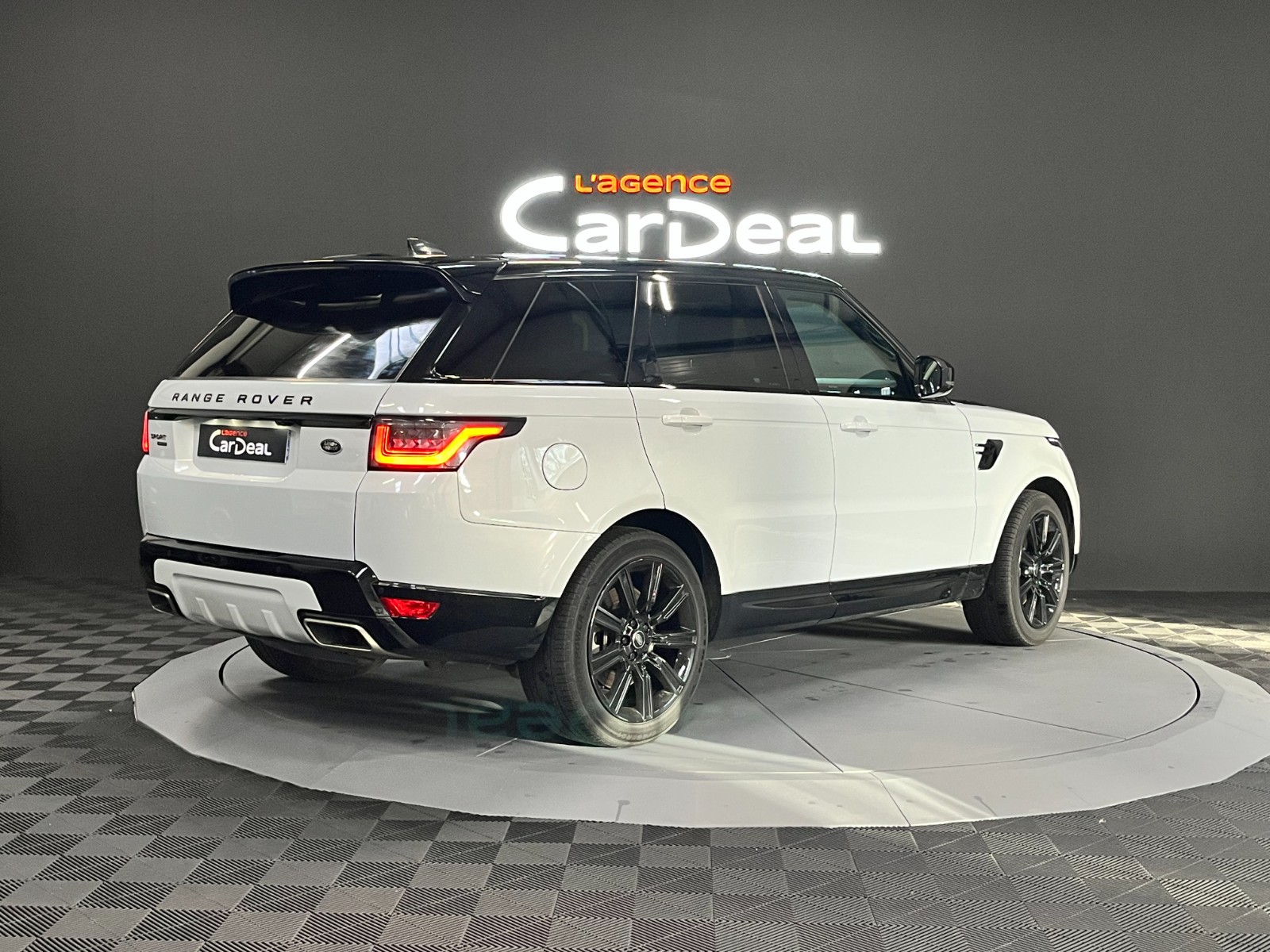 Photo véhicule LAND ROVER RANGE ROVER SPORT