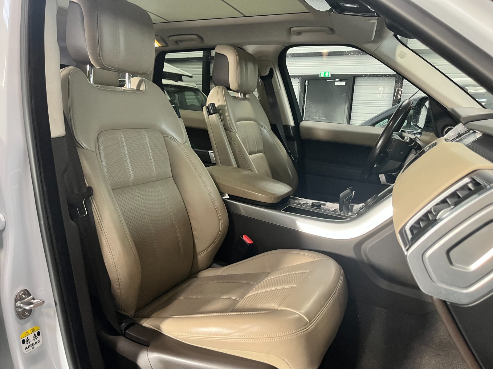 Photo véhicule LAND ROVER RANGE ROVER SPORT