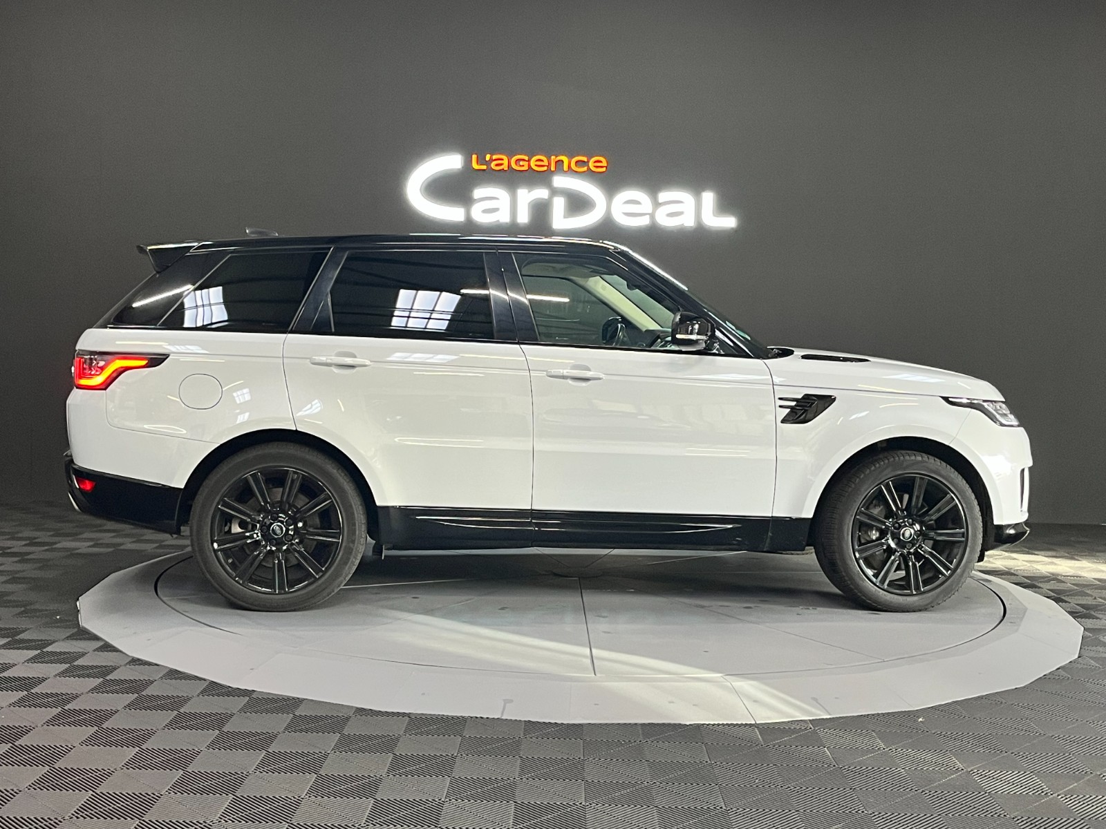 Photo véhicule LAND ROVER RANGE ROVER SPORT