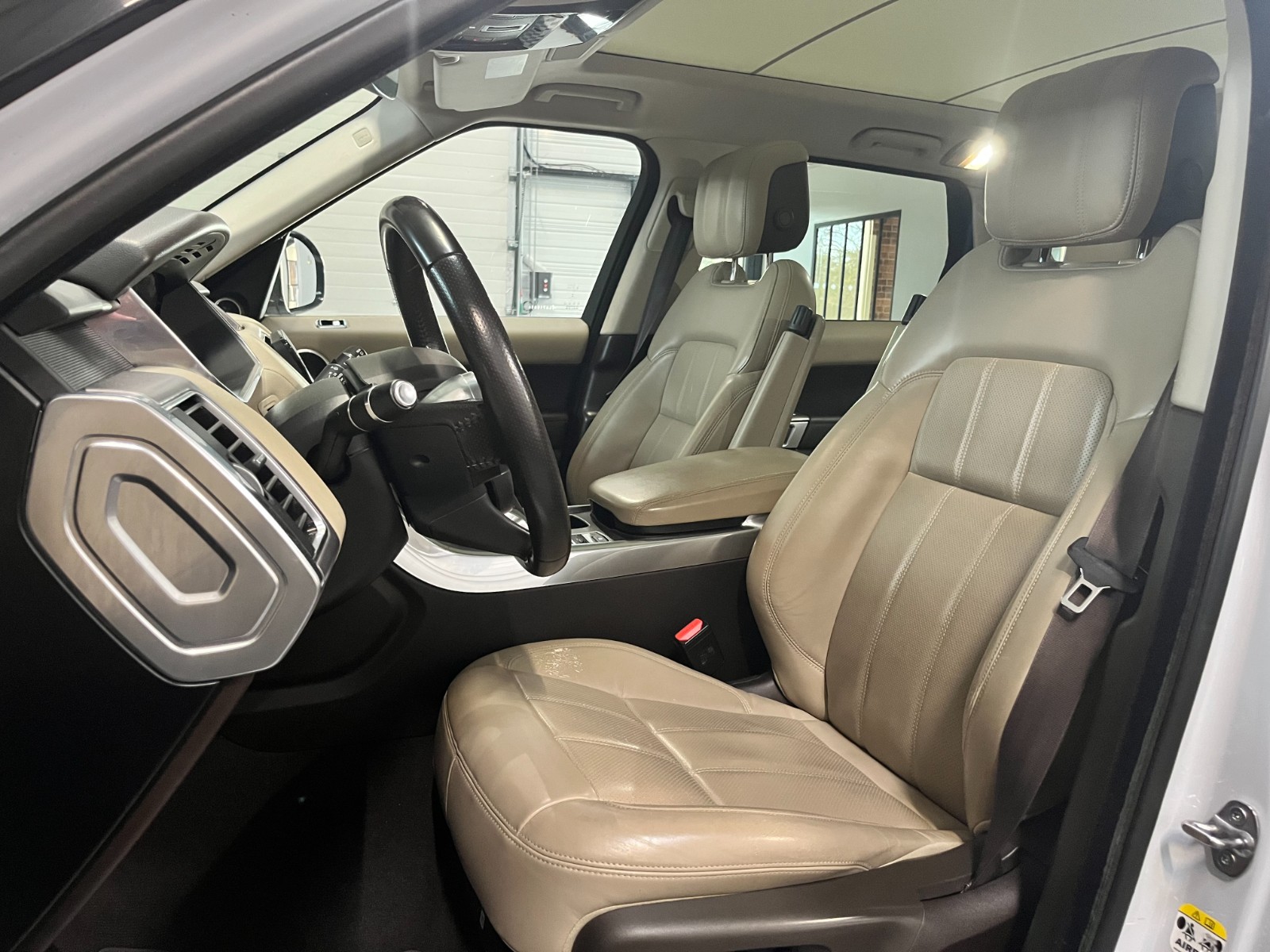 Photo véhicule LAND ROVER RANGE ROVER SPORT