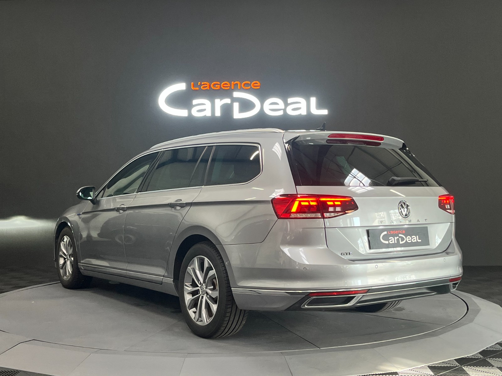 Photo véhicule VOLKSWAGEN PASSAT SW