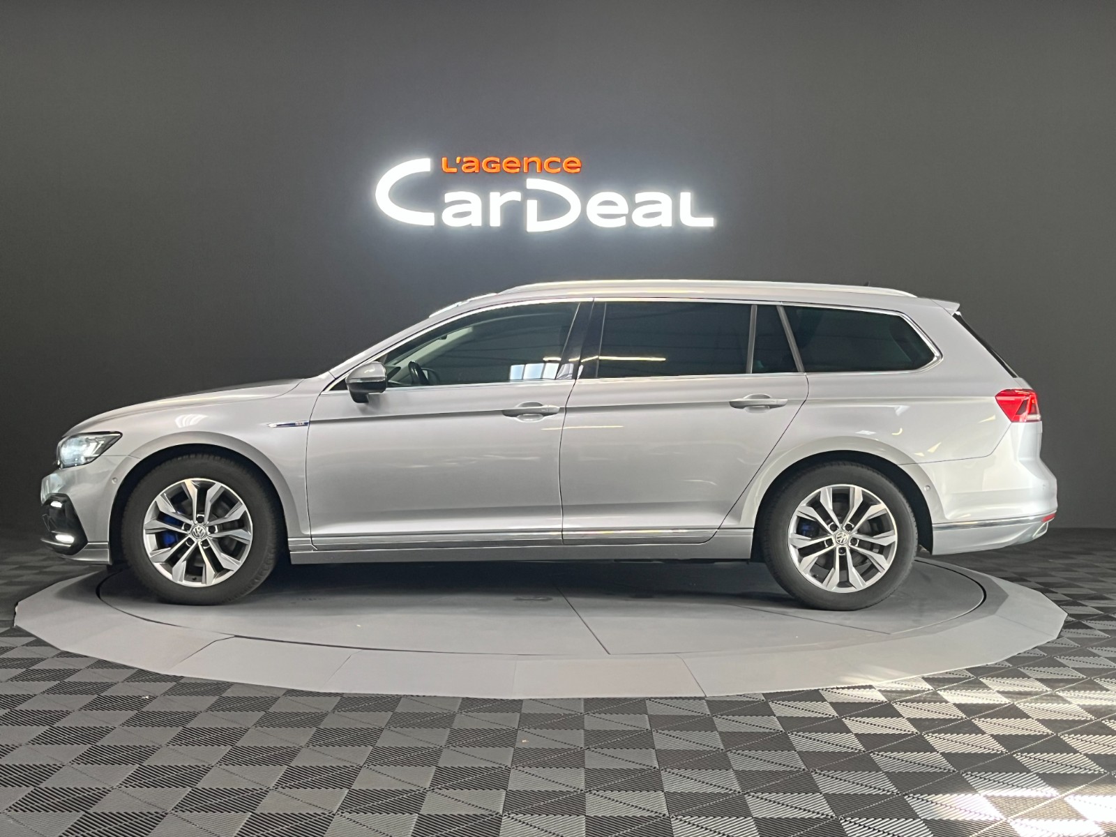 Photo véhicule VOLKSWAGEN PASSAT SW