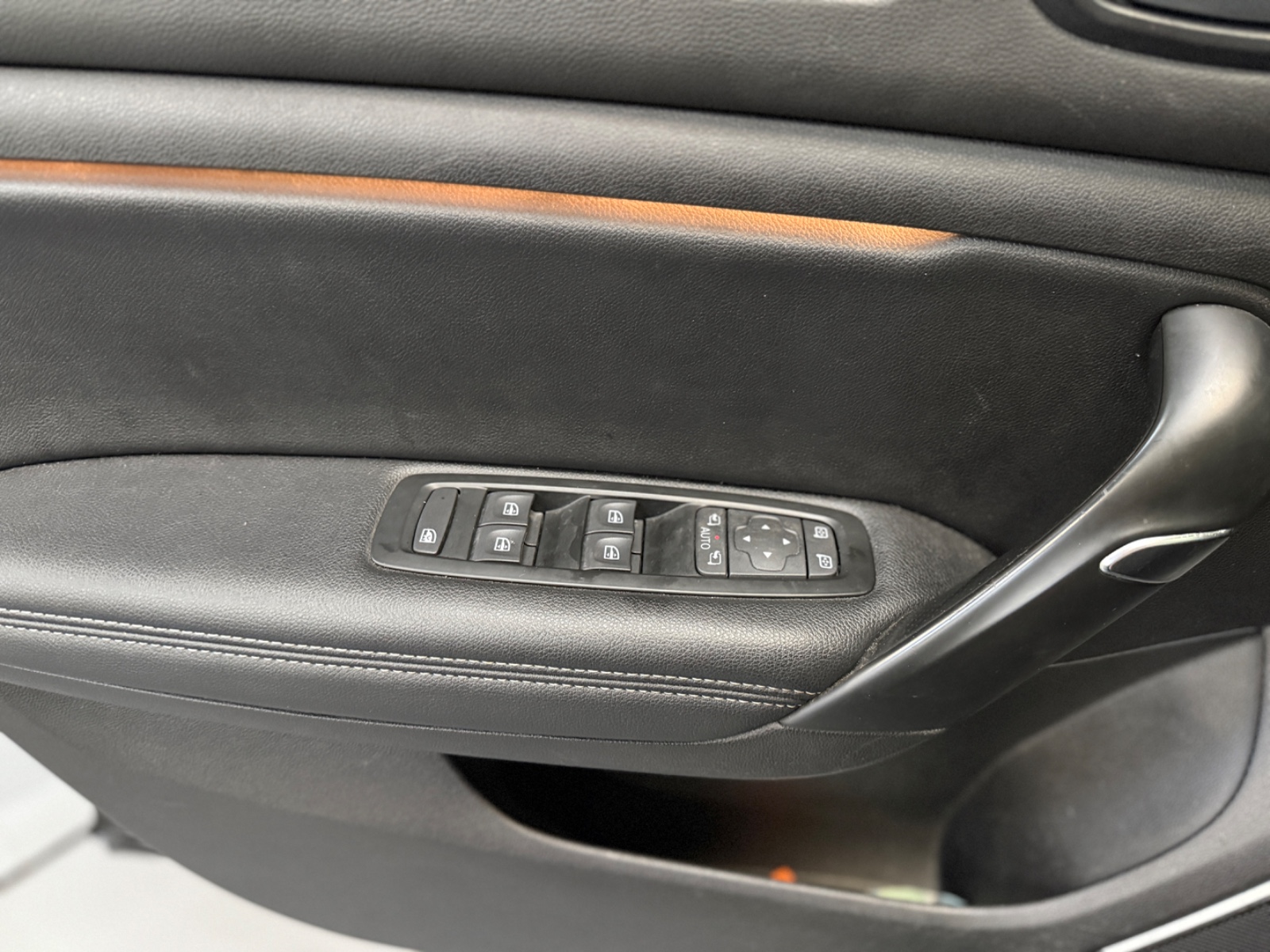 Photo véhicule RENAULT MEGANE IV ESTATE