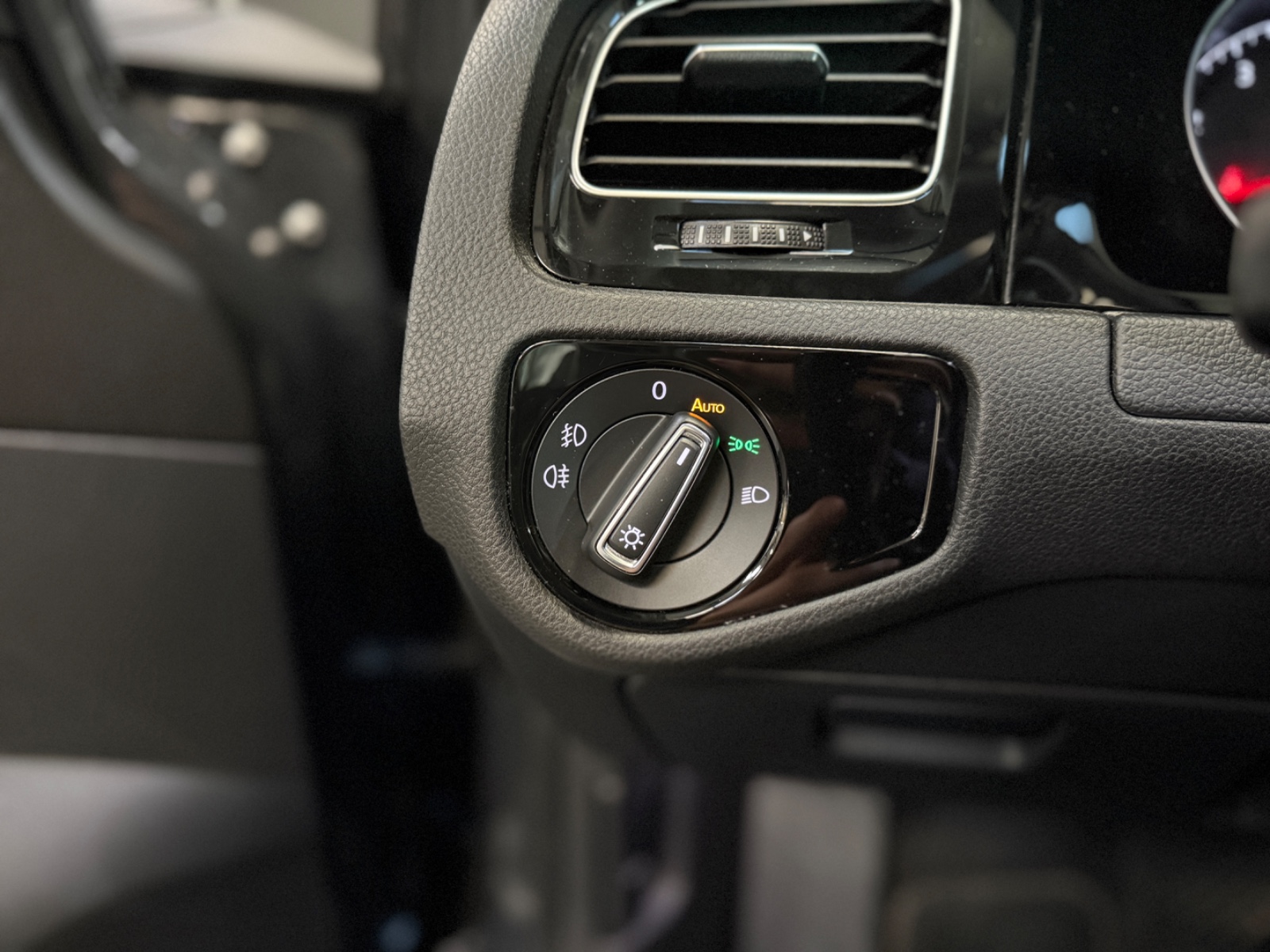 Photo véhicule VOLKSWAGEN GOLF