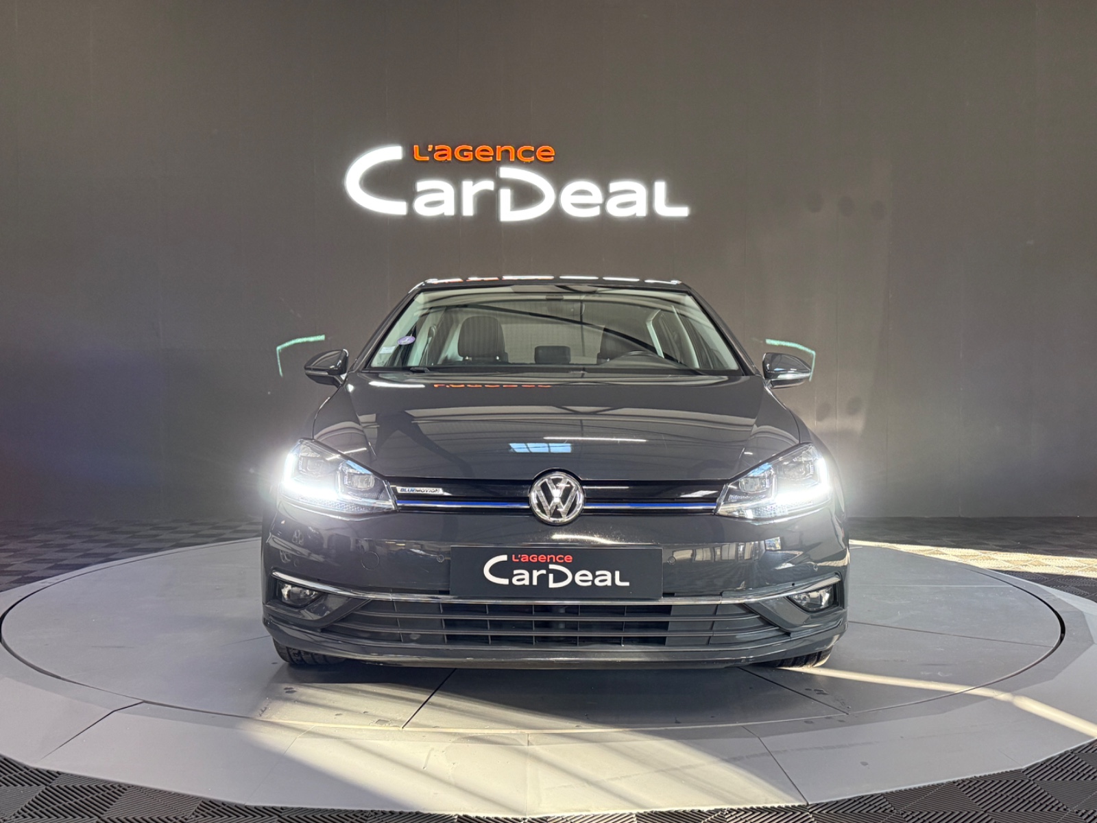 Photo véhicule VOLKSWAGEN GOLF