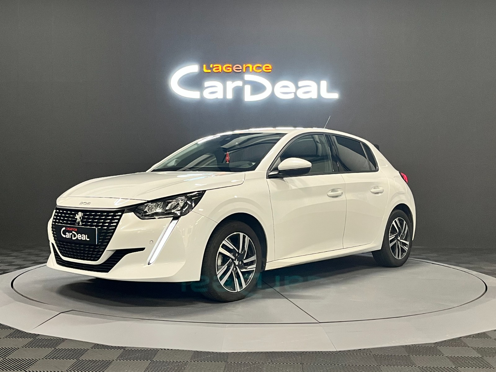 Photo véhicule PEUGEOT 208