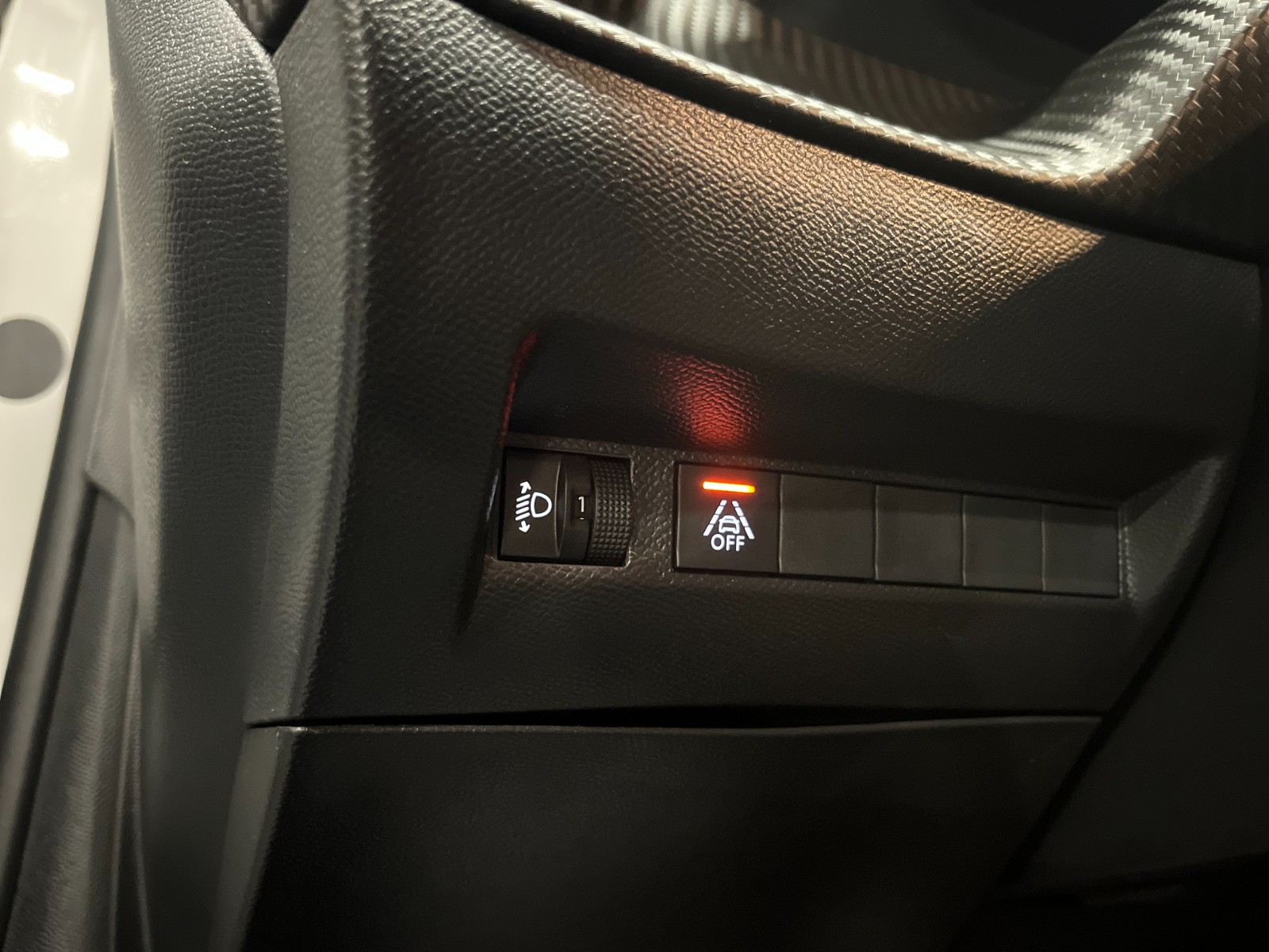 Photo véhicule PEUGEOT 208