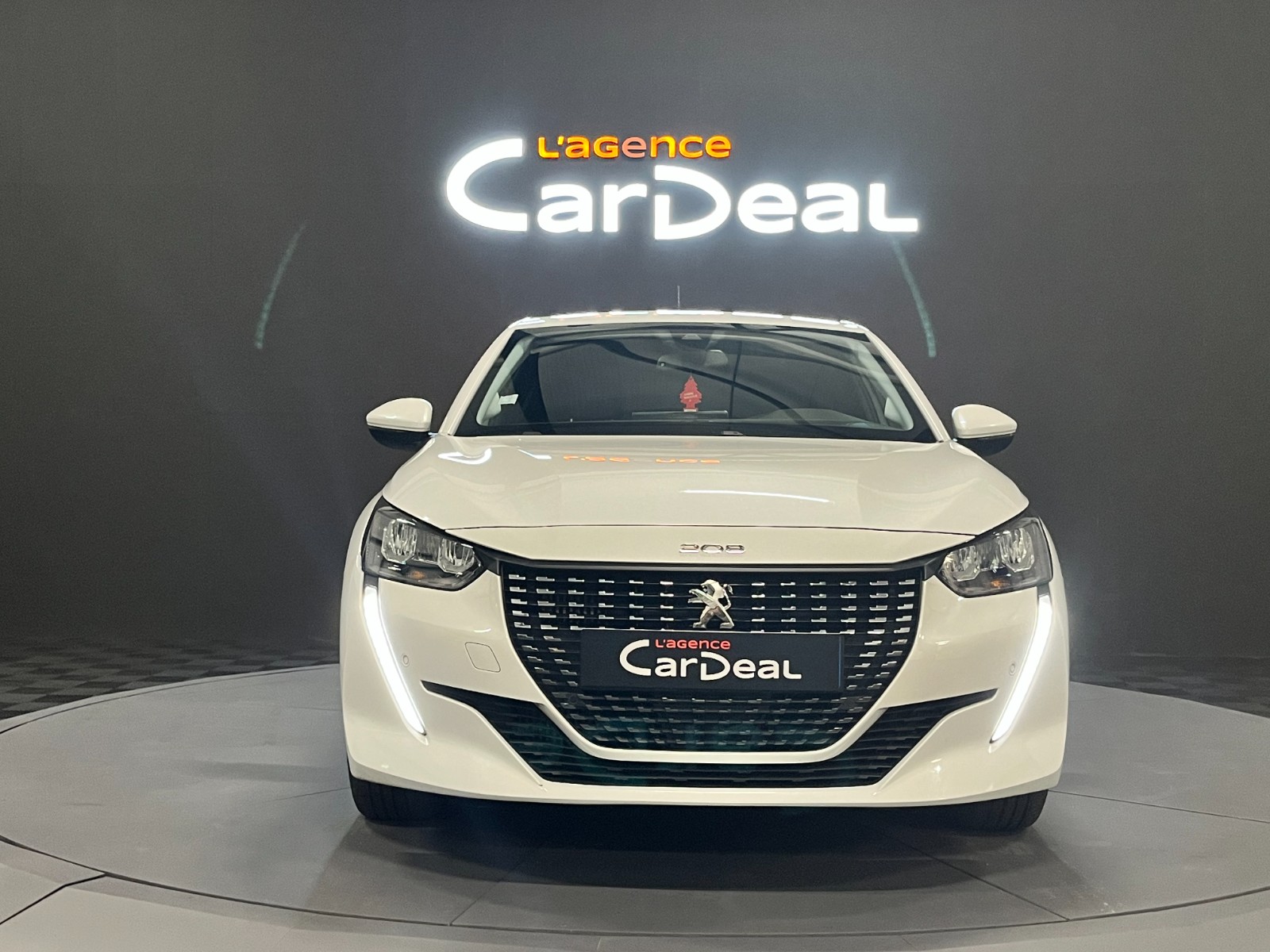 Photo véhicule PEUGEOT 208