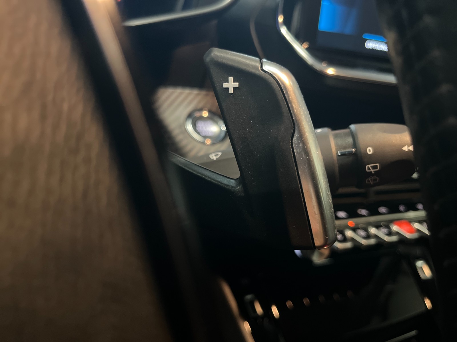 Photo véhicule PEUGEOT 208