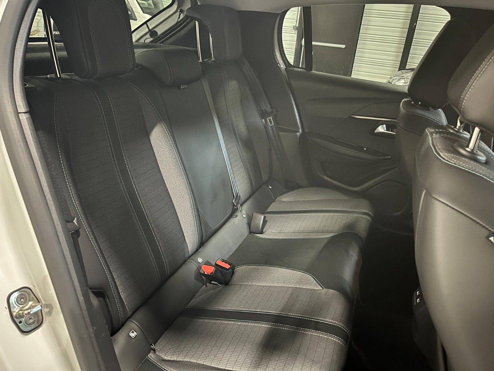 Photo véhicule PEUGEOT 208