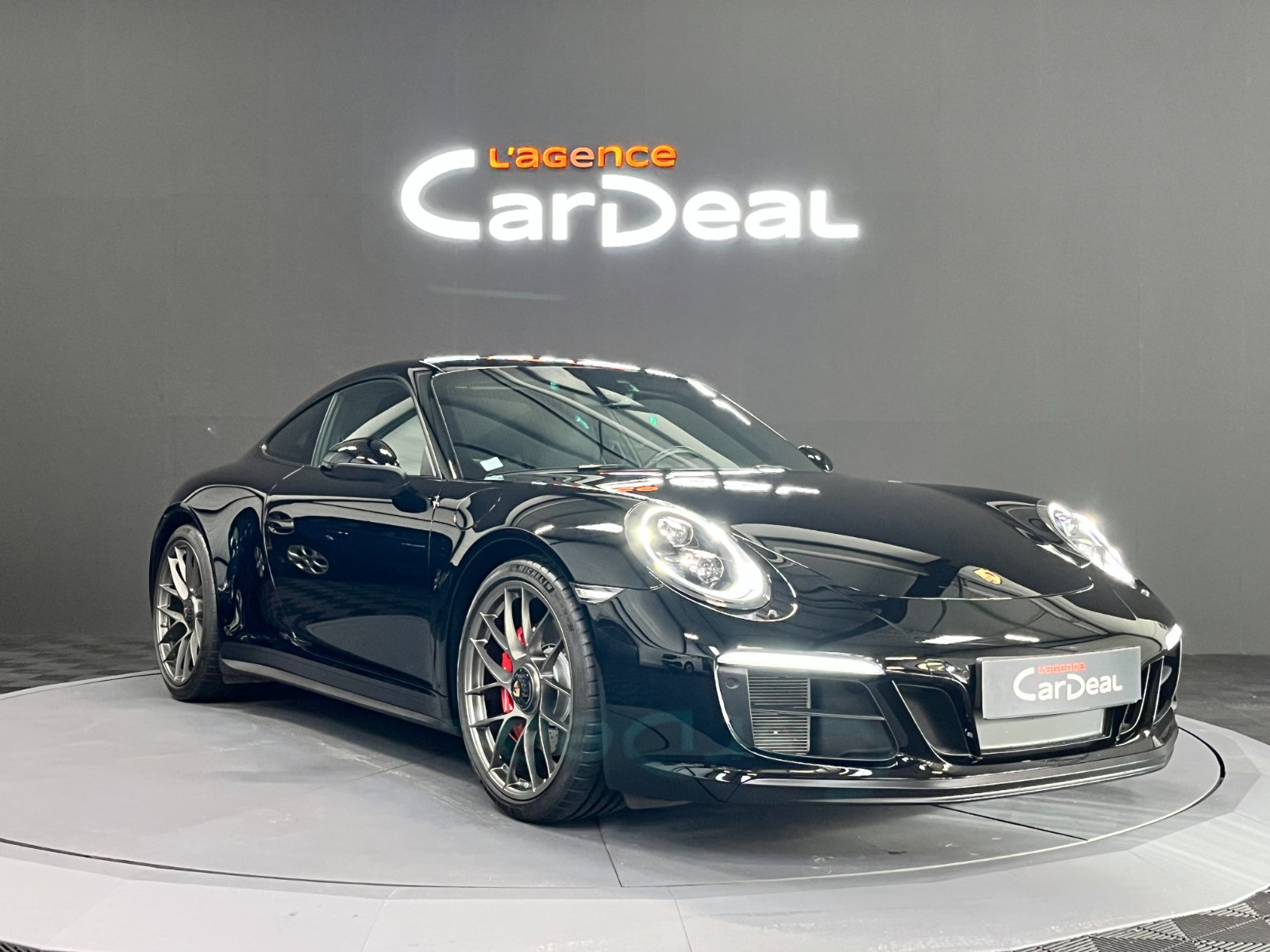 Photo véhicule PORSCHE 911 CARRERA COUPE