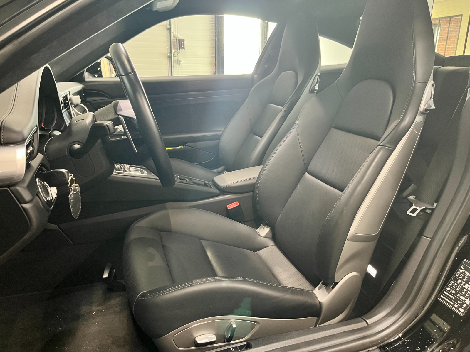 Photo véhicule PORSCHE 911 CARRERA COUPE