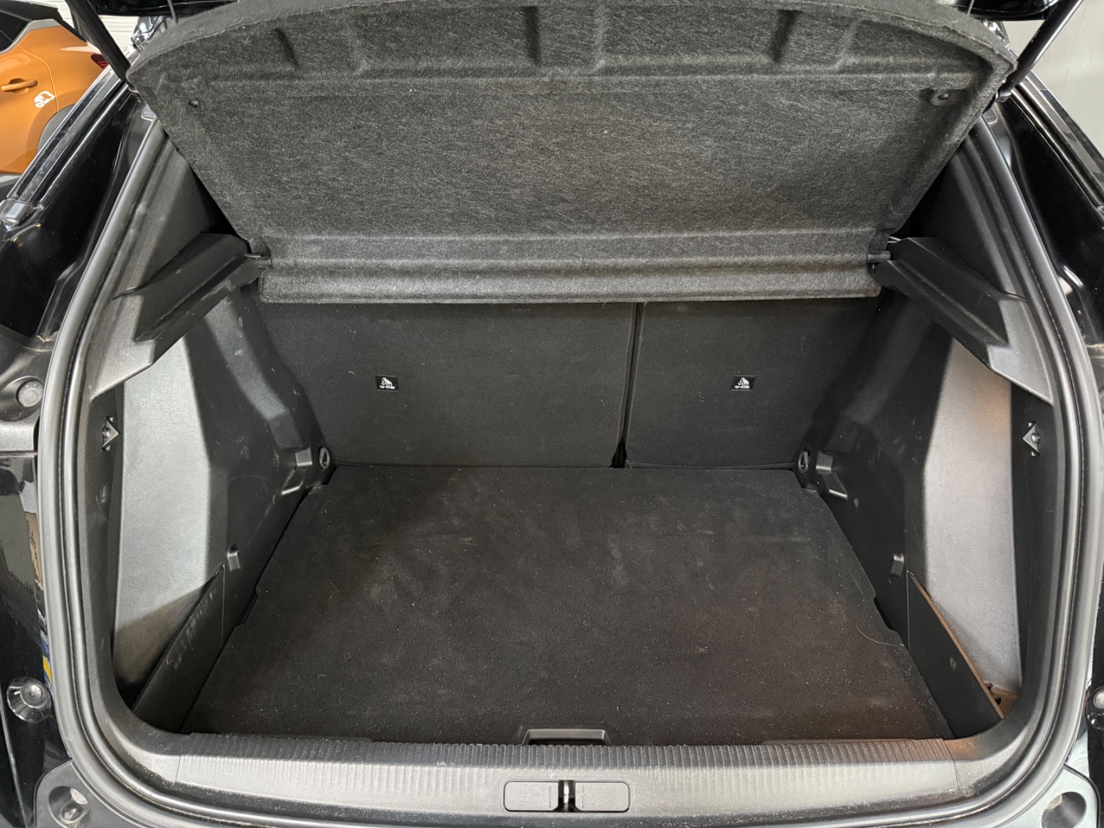 Photo véhicule PEUGEOT 2008