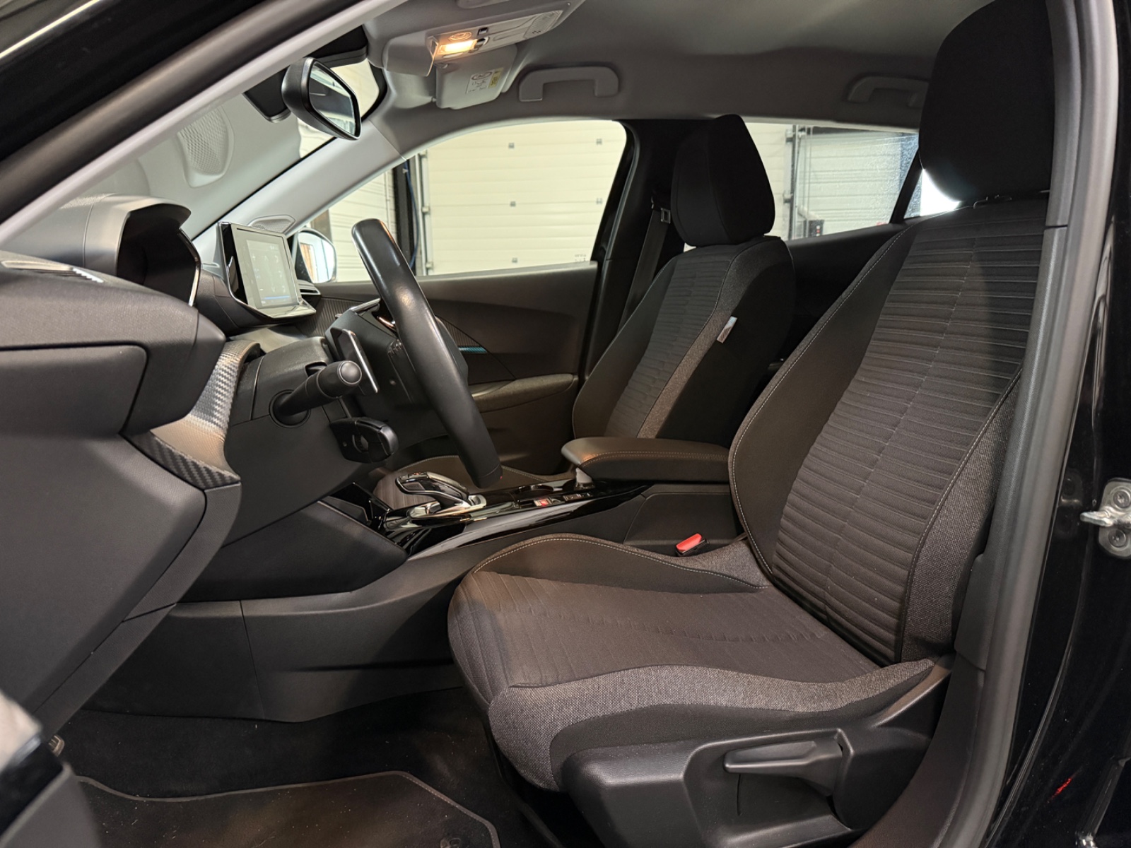 Photo véhicule PEUGEOT 2008