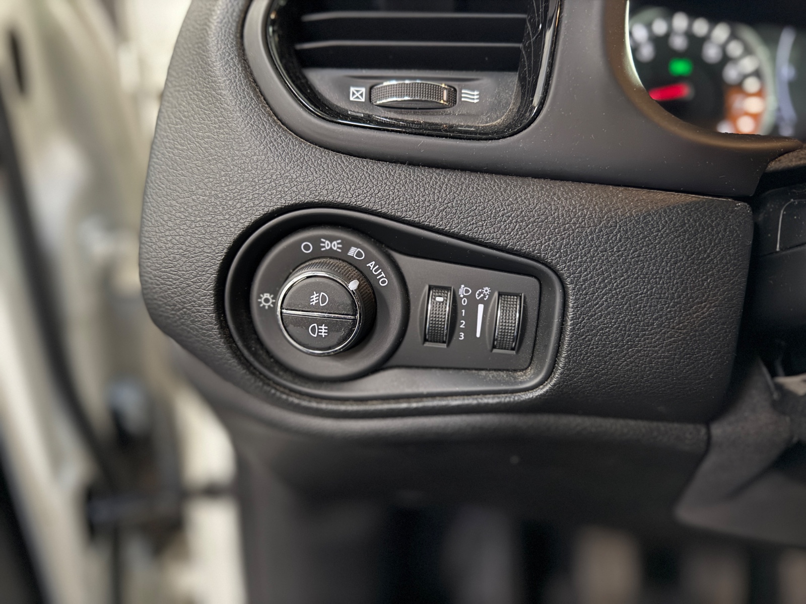 Photo véhicule JEEP RENEGADE