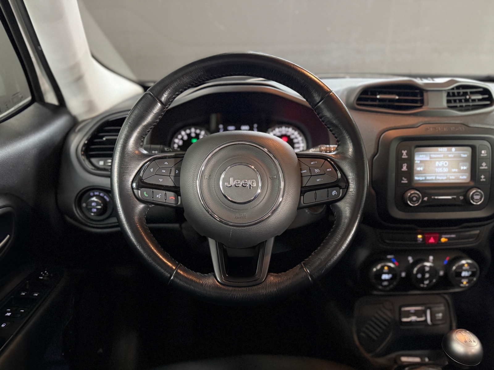 Photo véhicule JEEP RENEGADE