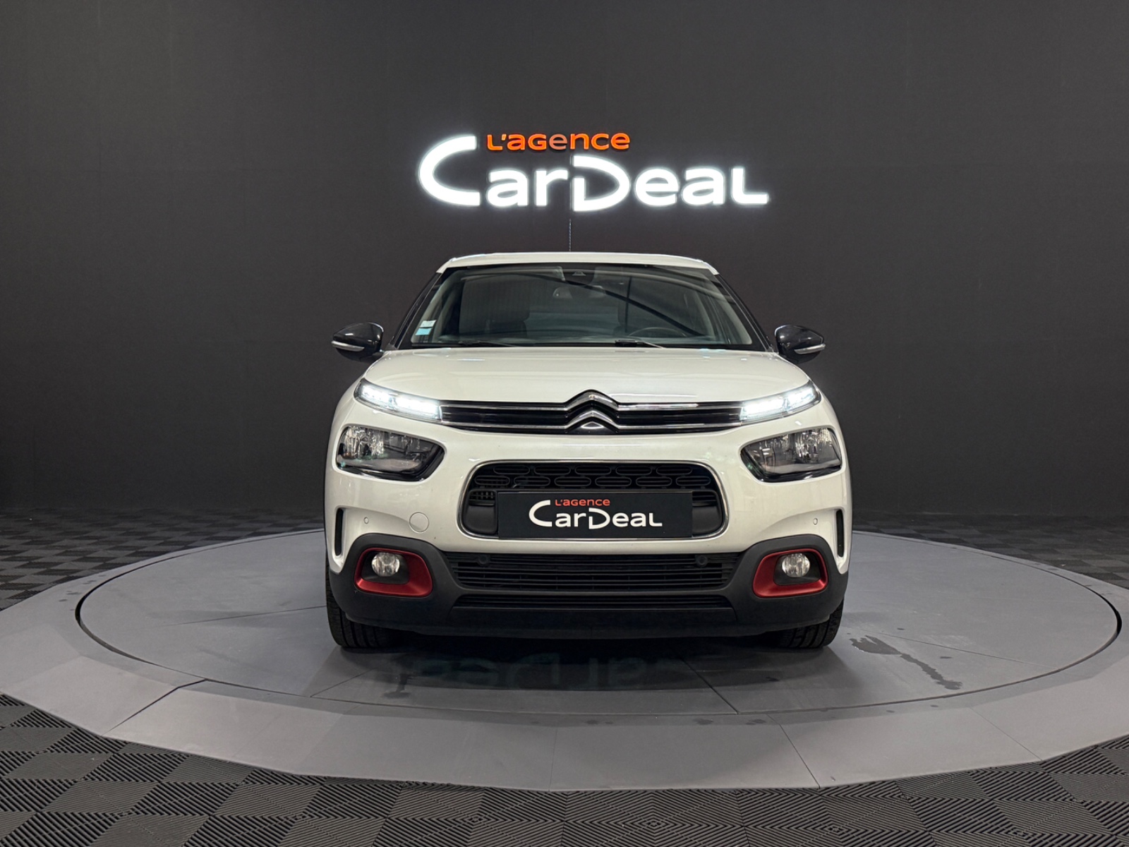 Photo véhicule CITROEN C4 CACTUS