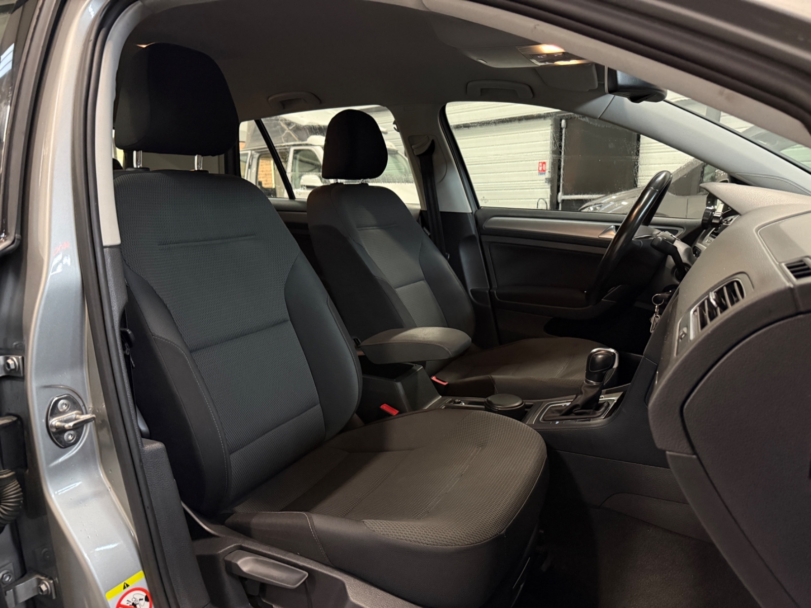 Photo véhicule VOLKSWAGEN GOLF