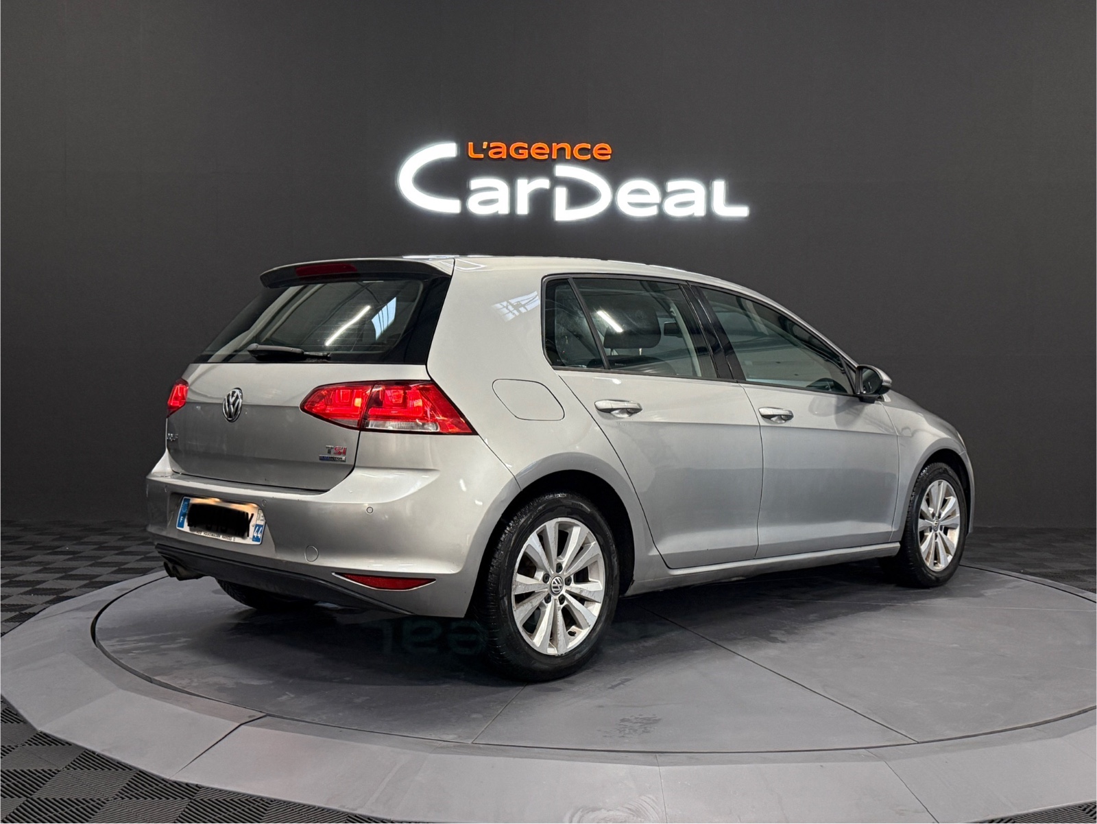 Photo véhicule VOLKSWAGEN GOLF