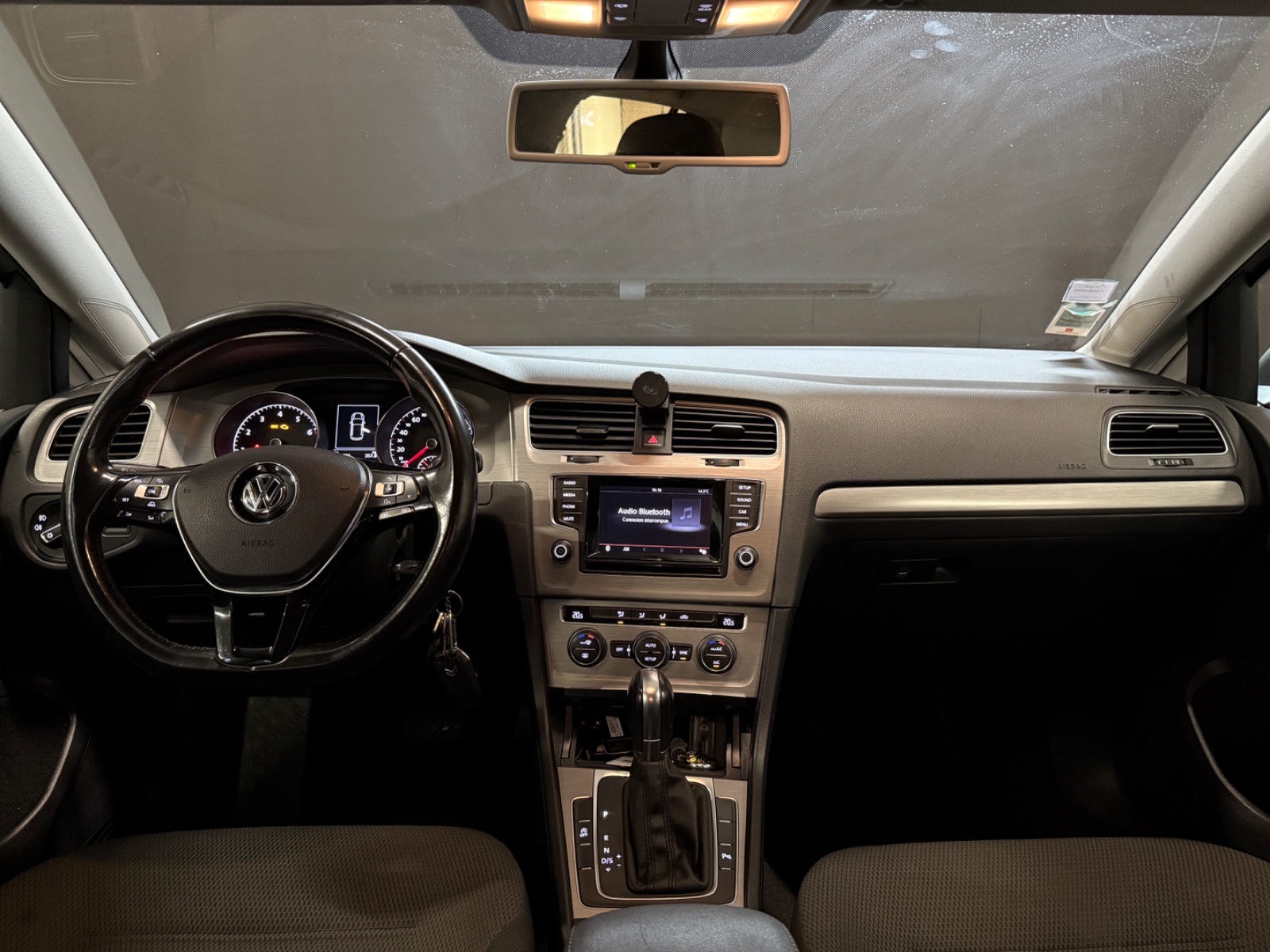 Photo véhicule VOLKSWAGEN GOLF