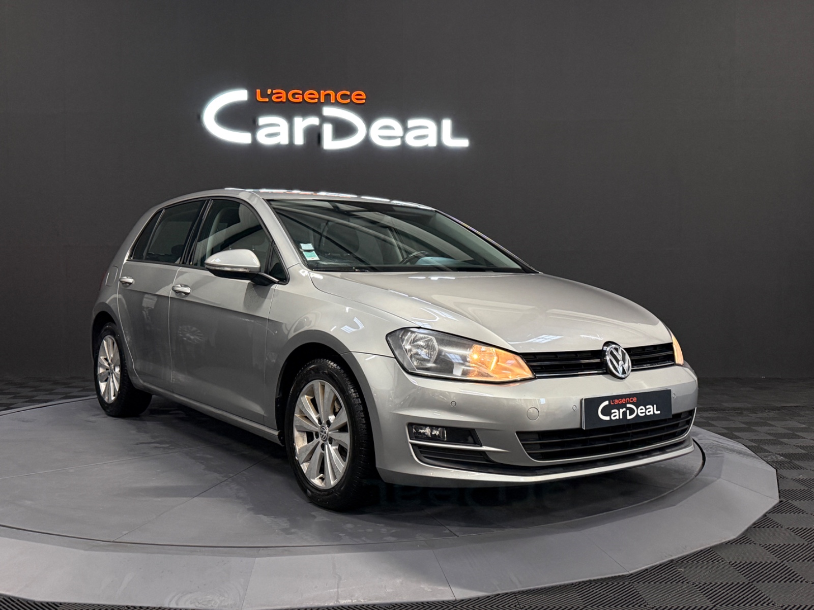 Photo véhicule VOLKSWAGEN GOLF