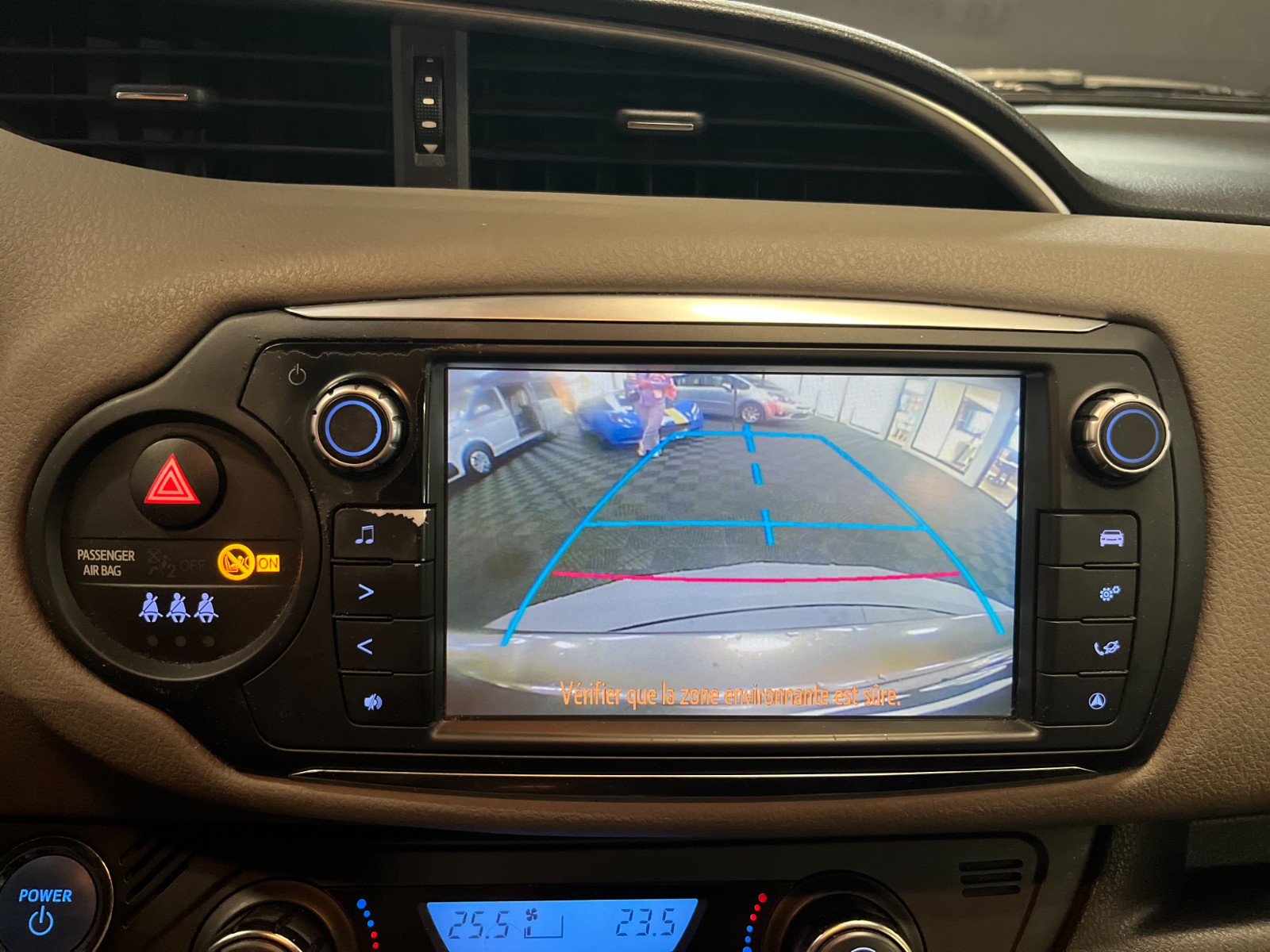 Photo véhicule TOYOTA YARIS MC2