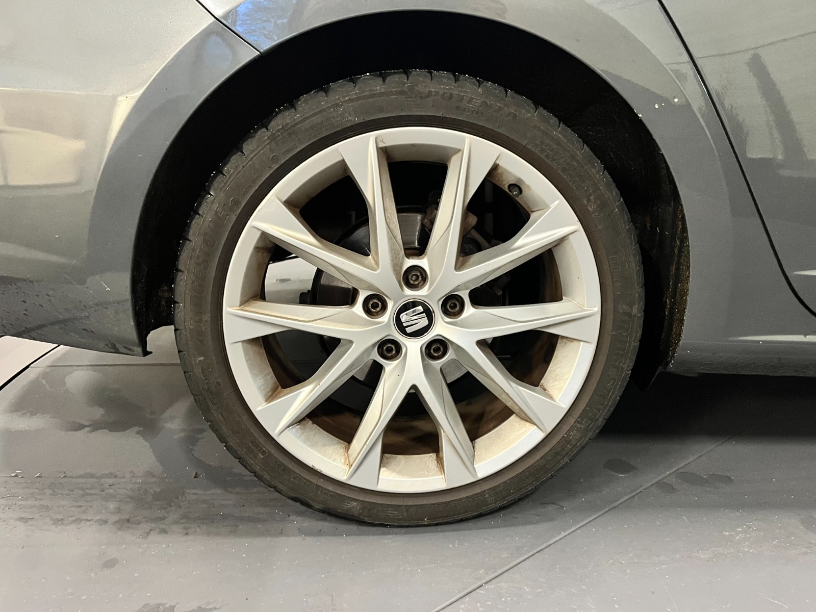 Photo véhicule SEAT LEON ST