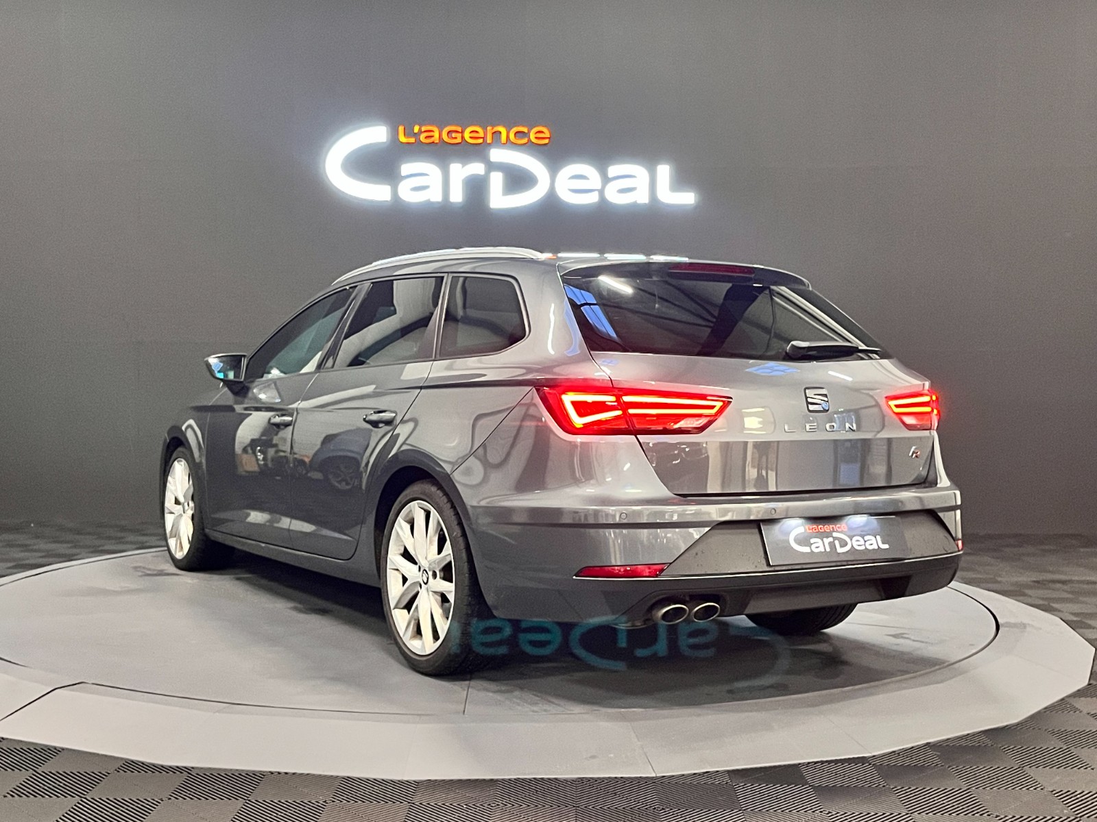 Photo véhicule SEAT LEON ST