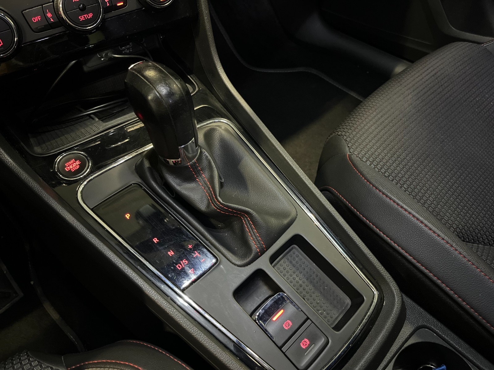 Photo véhicule SEAT LEON ST