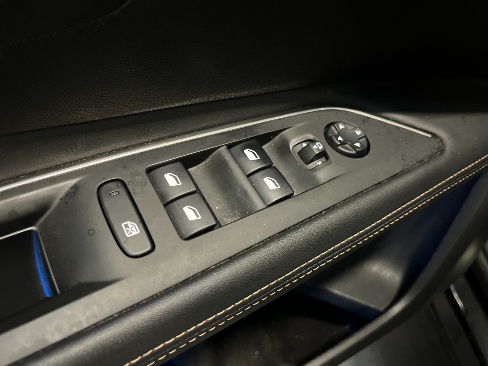 Photo véhicule PEUGEOT 3008