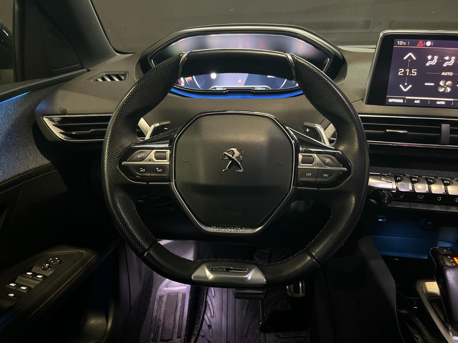 Photo véhicule PEUGEOT 3008