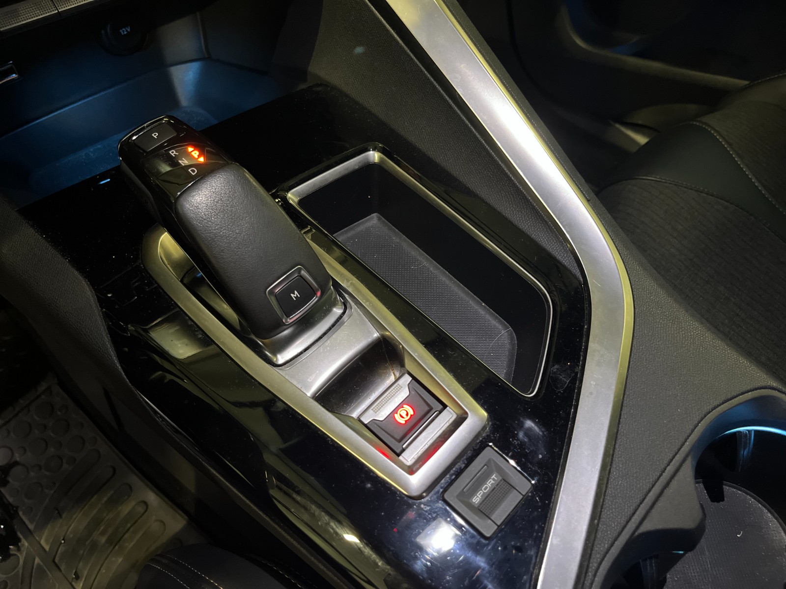 Photo véhicule PEUGEOT 3008