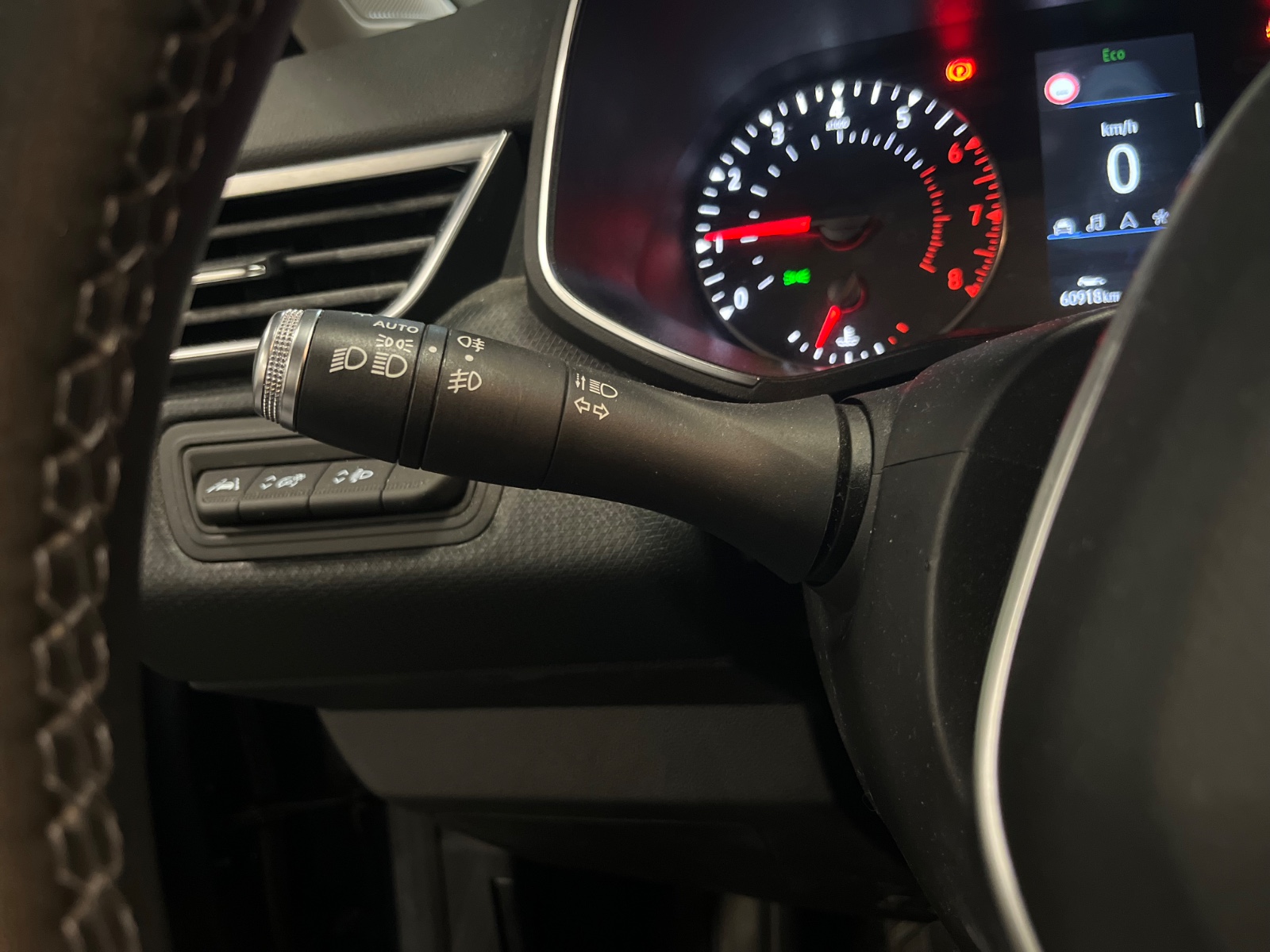 Photo véhicule RENAULT CLIO V