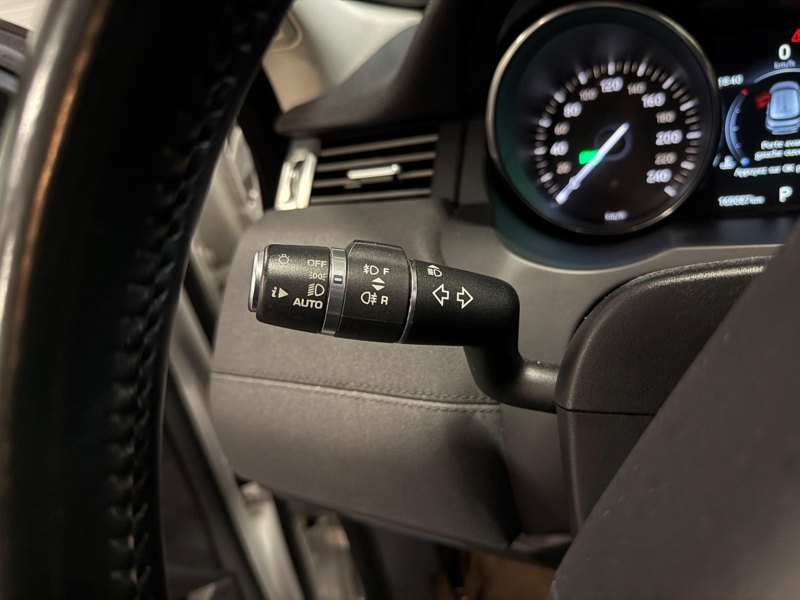 Photo véhicule LAND ROVER RANGE ROVER EVOQUE