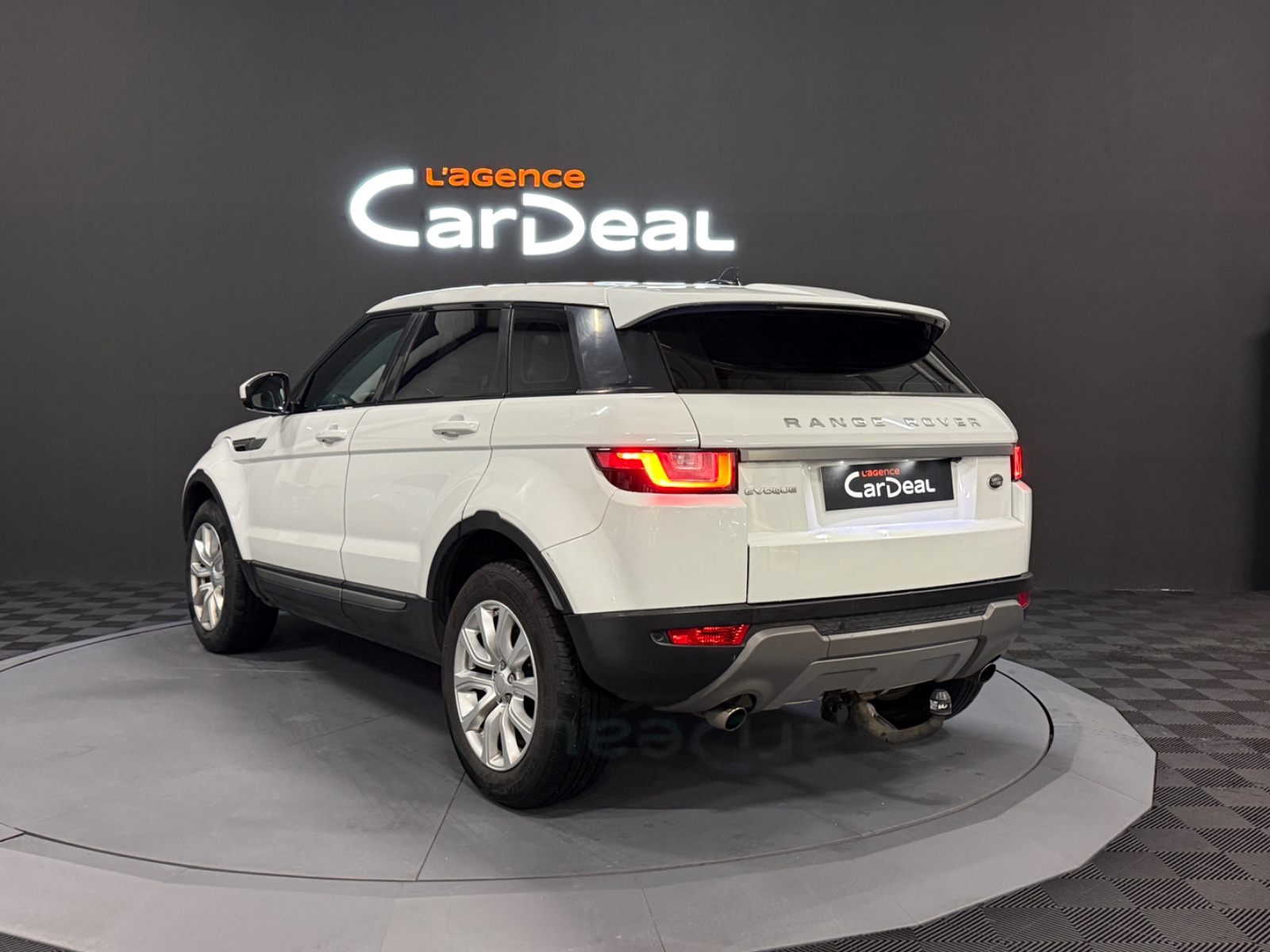 Photo véhicule LAND ROVER RANGE ROVER EVOQUE