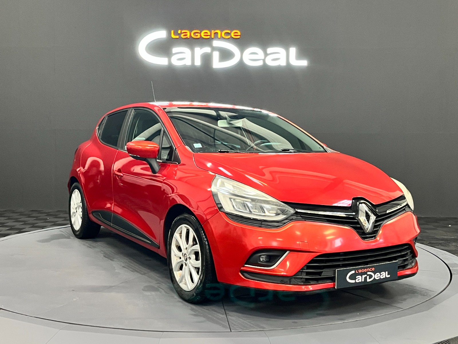 Photo véhicule RENAULT CLIO IV