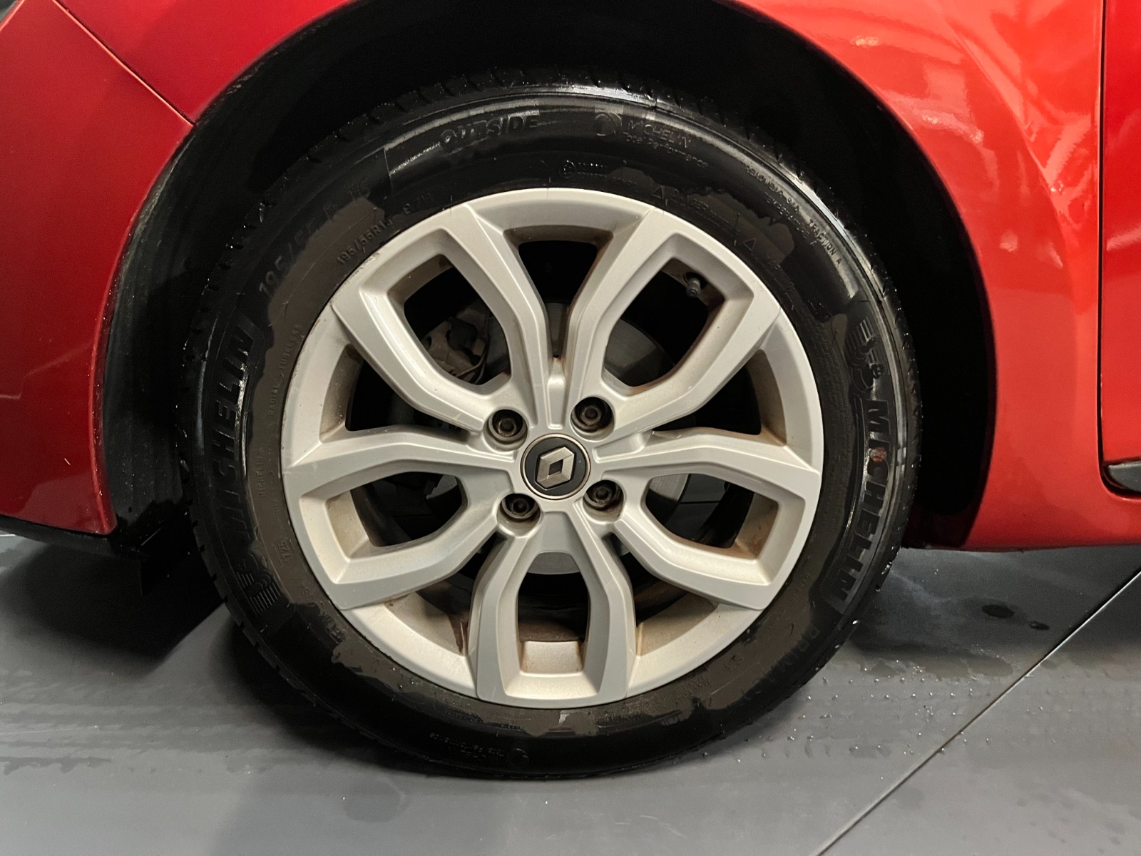 Photo véhicule RENAULT CLIO IV