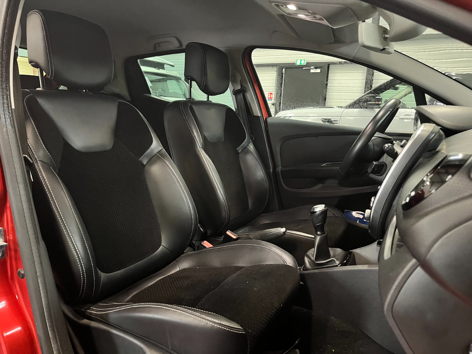 Photo véhicule RENAULT CLIO IV