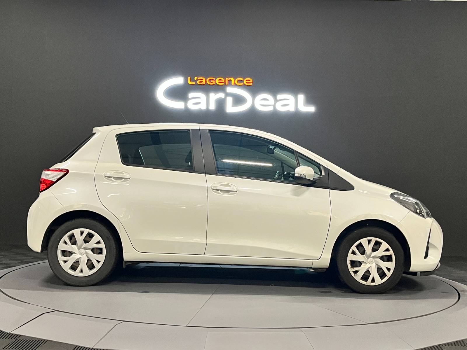 Photo véhicule TOYOTA YARIS MY19