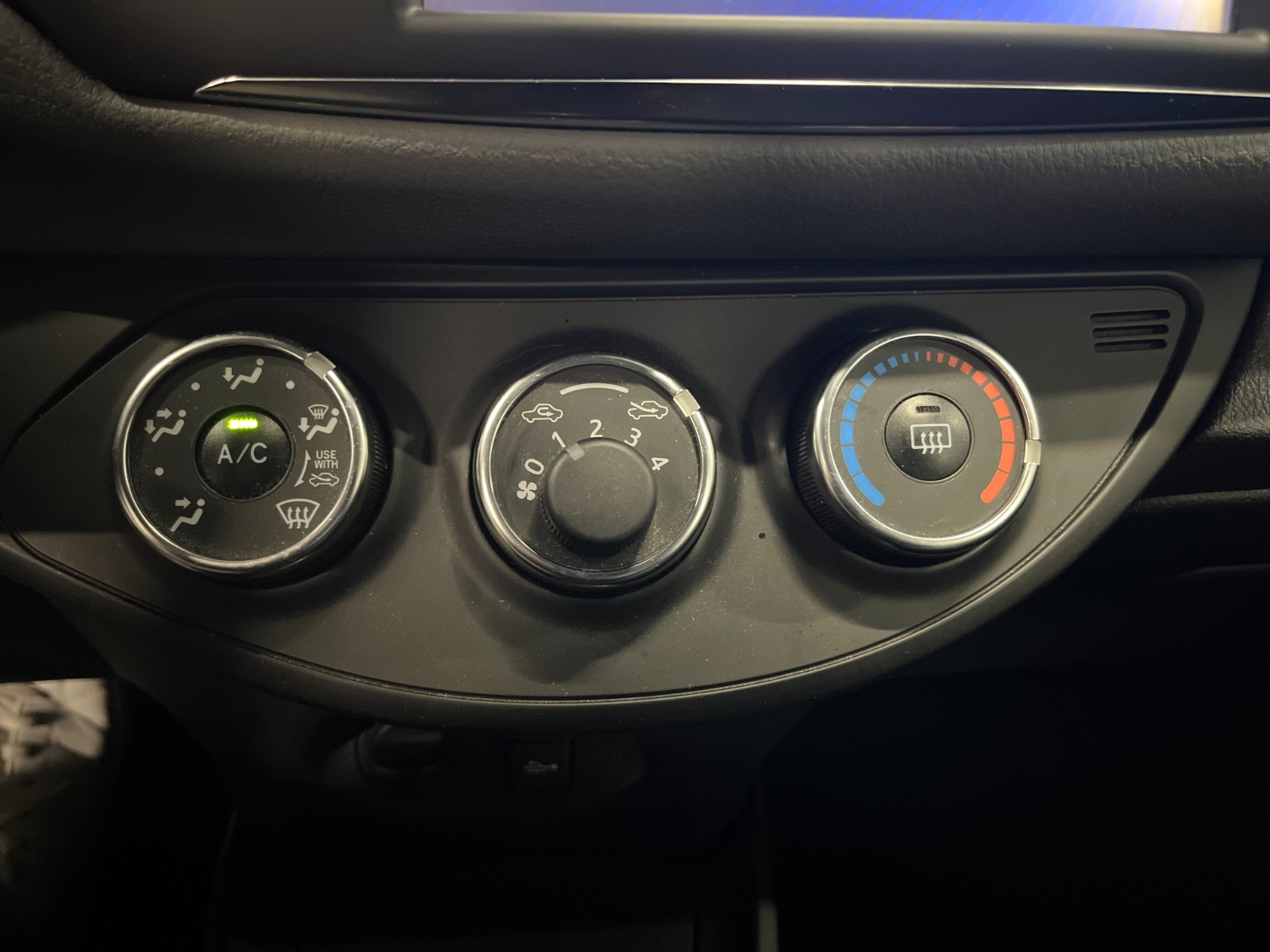 Photo véhicule TOYOTA YARIS MY19