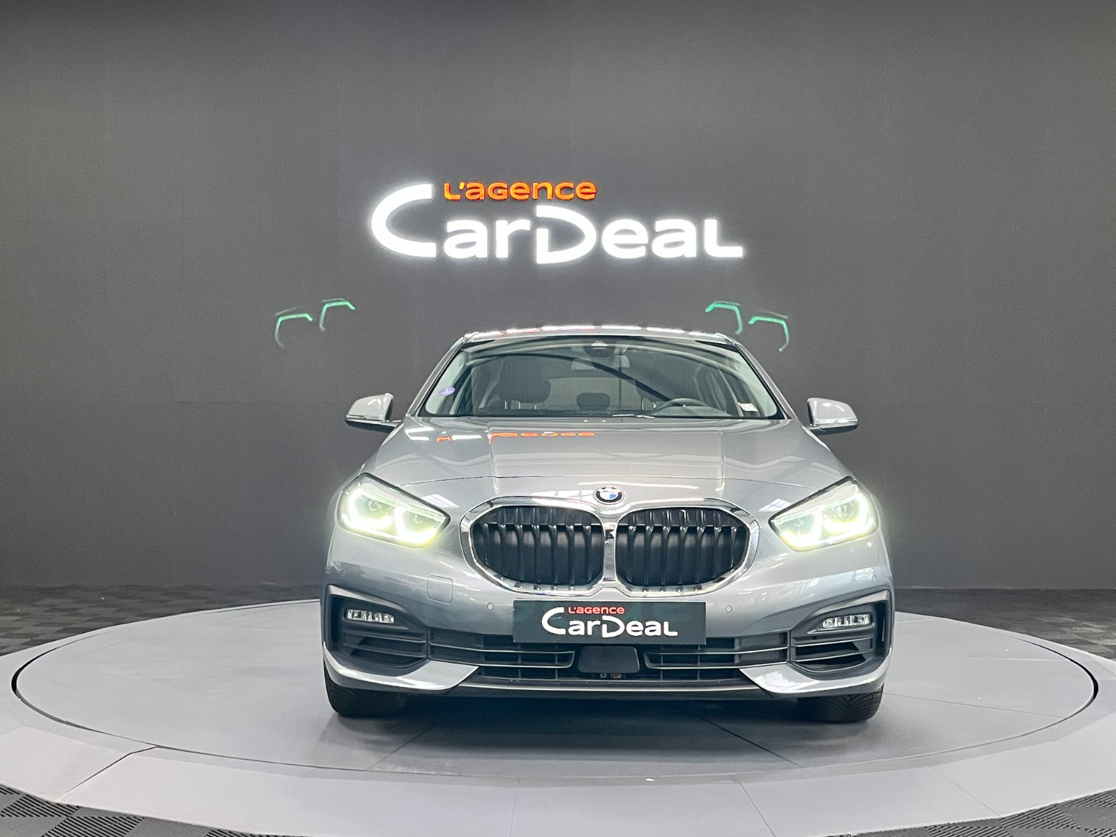 Photo véhicule BMW SERIE 1