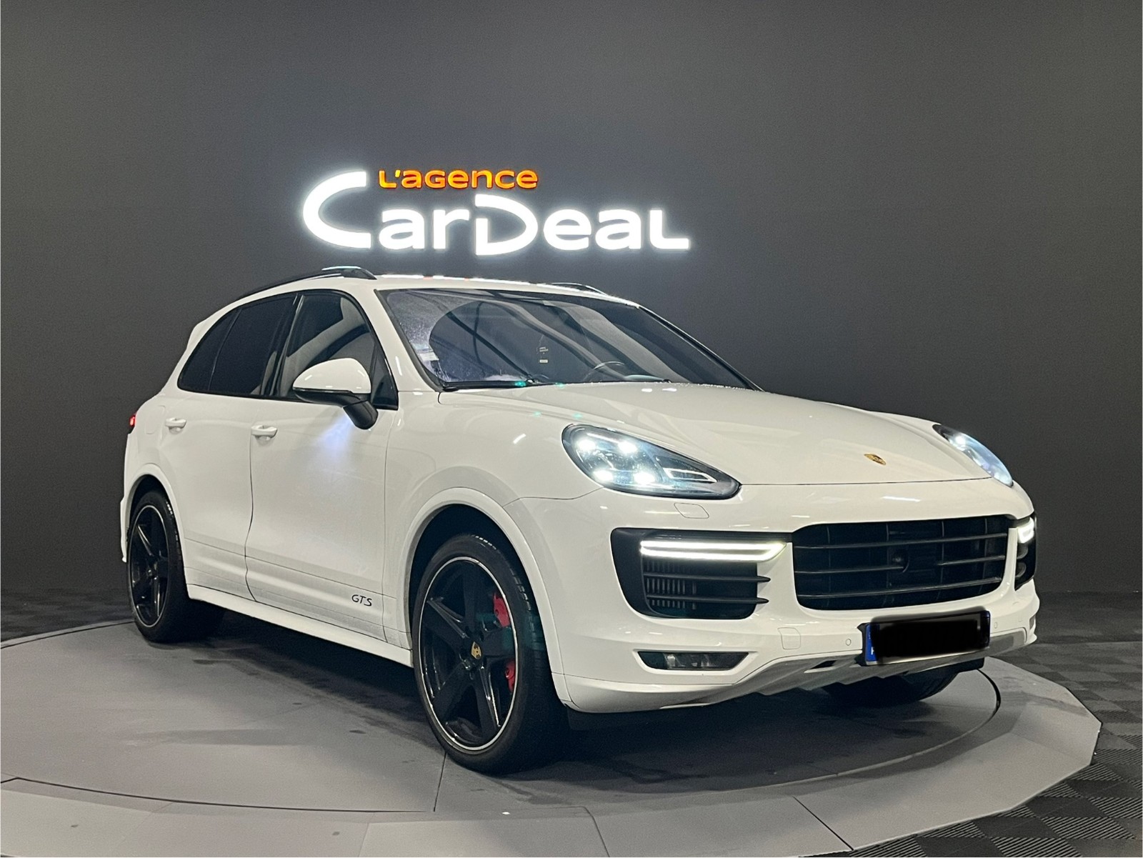 Photo véhicule PORSCHE CAYENNE