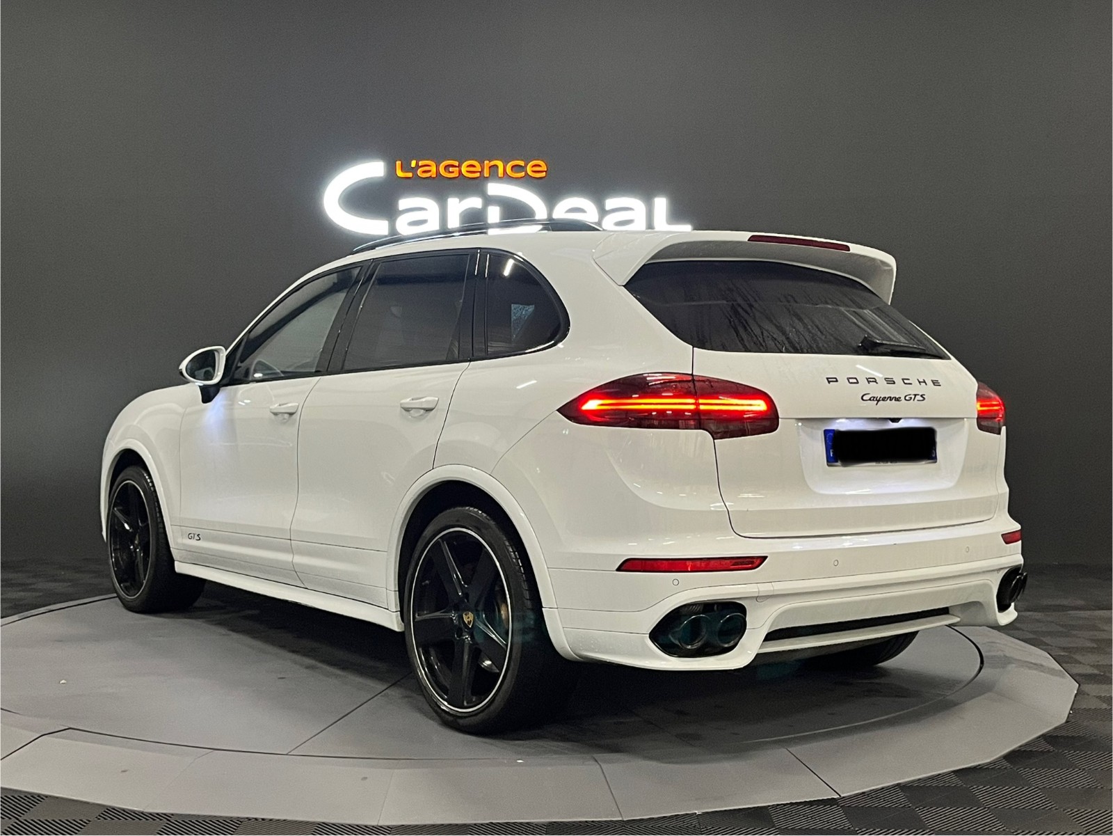 Photo véhicule PORSCHE CAYENNE